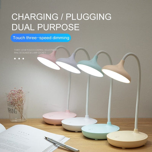 USB charging desk lamp